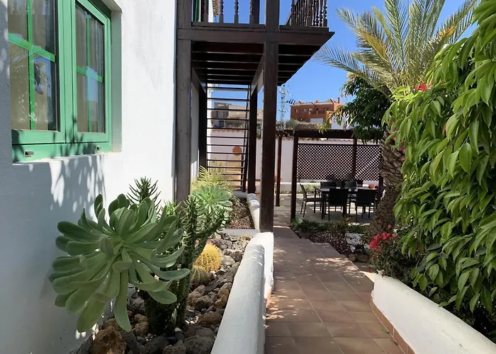 Jardines De Tamaide * سان ميغيل ذي أبونا